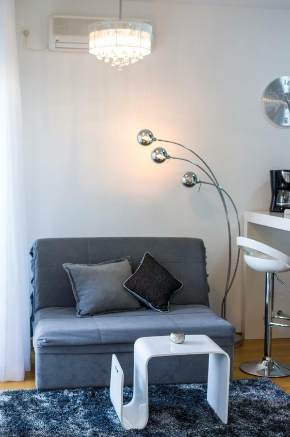 Studio Apartment K & K With Free Garage Zadar Luaran gambar